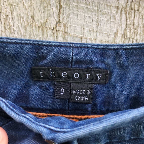Theory | blue cotton shorts - Picture 5 of 6